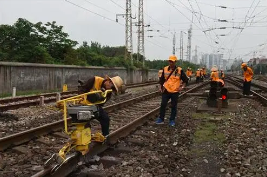 基于双频北斗RTK技术的铁路人员安全防护方案